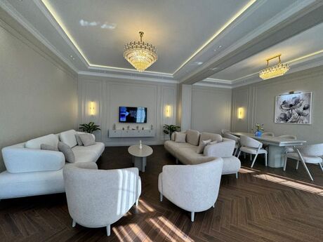 5 otaqlı həyət evi/bağ evi - Mərdəkan q. - 210 m²