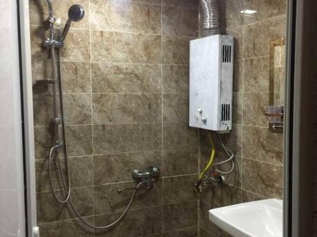 2 otaqlı köhnə tikili - Gənclik m. - 75 m²