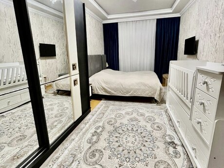 5 otaqlı köhnə tikili - Xalqlar Dostluğu m. - 120 m²