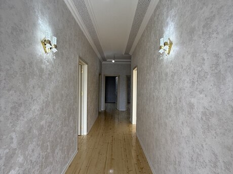 4 otaqlı həyət evi, 140 m², Zabrat: 150 000 ₼ 5