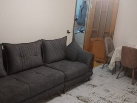2 otaqlı köhnə tikili - Biləcəri q. - 50 m²