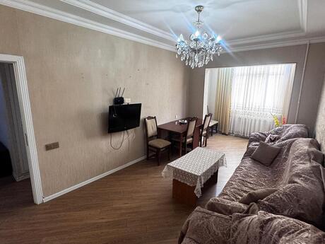 2 otaqlı köhnə tikili - Xətai r. - 70 m²
