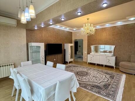 4 otaqlı yeni tikili - Şah İsmayıl Xətai m. - 200 m²