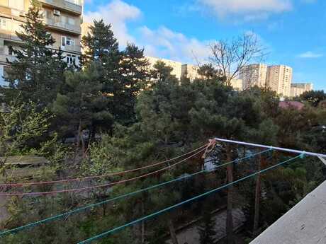 2 otaqlı köhnə tikili - Həzi Aslanov m. - 60 m²