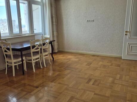 Объявление №6058624 - Баку, м. Халглар Достлугу, 2-комн., 90 м², 15/16 этаж