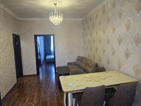2 otaqlı köhnə tikili - Memar Əcəmi m. - 55 m²