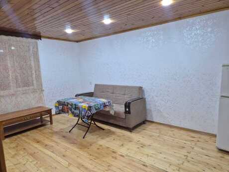 5 otaqlı həyət evi/bağ evi - Zabrat q. - 145 m²
