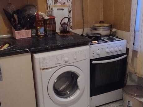 1 otaqlı köhnə tikili - Şah İsmayıl Xətai m. - 32.1 m²