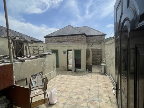 3 otaqlı həyət evi/bağ evi - Balaxanı q. - 100 m²