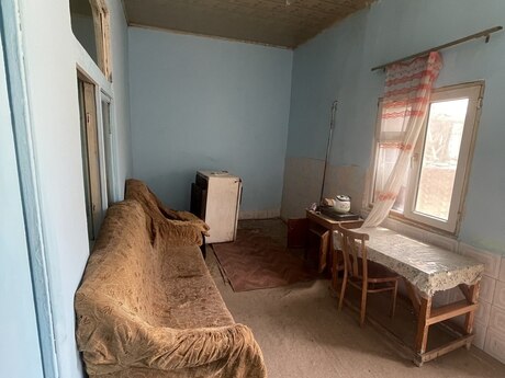 3 otaqlı həyət evi/bağ evi - Balaxanı q. - 100 m²