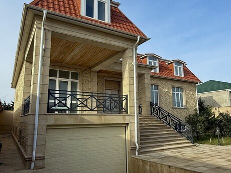 10 otaqlı həyət evi/bağ evi - Hövsan q. - 690 m²