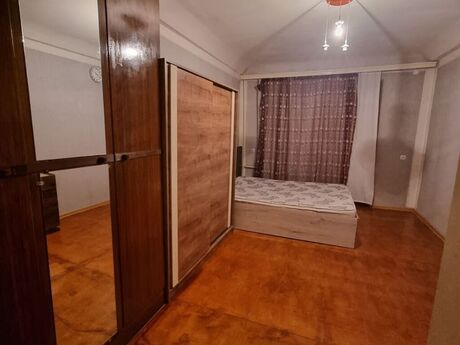3 otaqlı köhnə tikili - İnşaatçılar m. - 80 m²