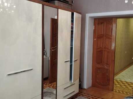 3 otaqlı köhnə tikili - Elmlər Akademiyası m. - 112 m²
