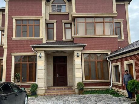 9 otaqlı həyət evi/bağ evi - Novxanı q. - 800 m²