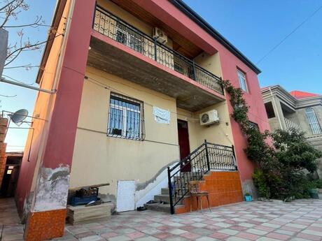 6 otaqlı həyət evi/bağ evi - Suraxanı r. - 160 m²