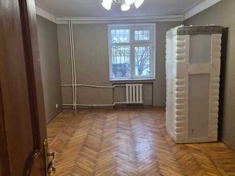 Obyekt - Elmlər Akademiyası m. - 65 m²