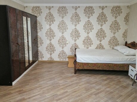 1 otaqlı həyət evi/bağ evi - Əhmədli m. - 37 m²