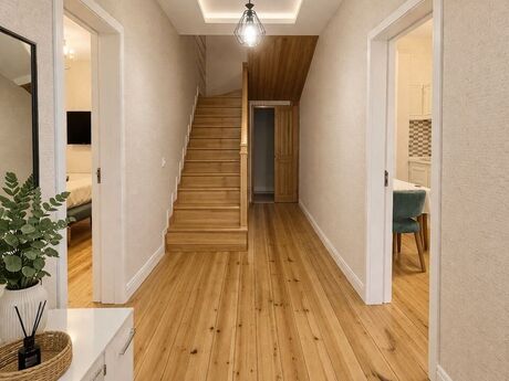 5 otaqlı həyət evi/bağ evi - Xırdalan - 112 m²
