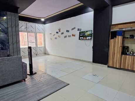 Obyekt - Xalqlar Dostluğu m. - 120 m²