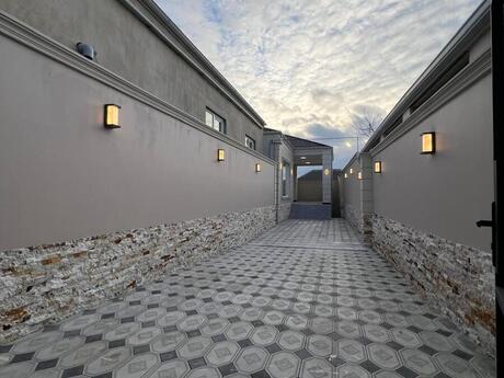 3 otaqlı həyət evi/bağ evi - Əmircan q. - 130 m²