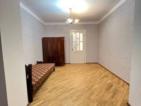5 otaqlı köhnə tikili - Avtovağzal m. - 120 m²