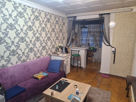 1 otaqlı köhnə tikili - Xətai r. - 32 m²