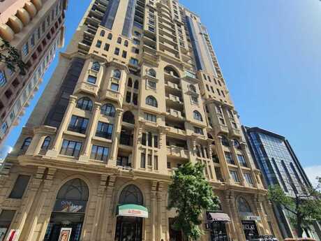 4 otaqlı yeni tikili - 28 May m. - 192 m²