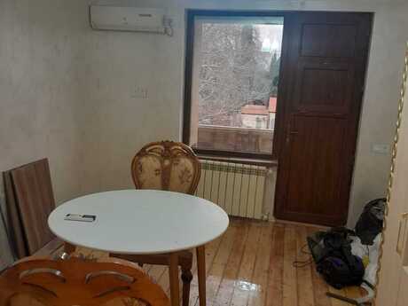 1 otaqlı köhnə tikili - Gəncə - 40 m²