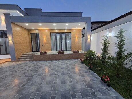 4 otaqlı həyət evi/bağ evi - Şüvəlan q. - 150 m²