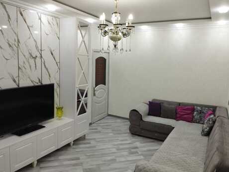 4 otaqlı köhnə tikili - Azadlıq Prospekti m. - 110 m²