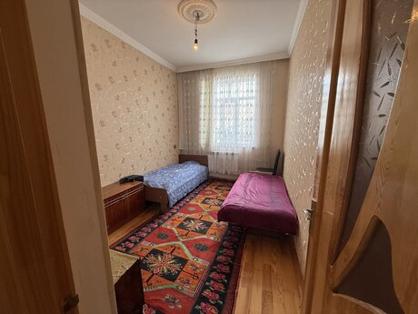 5 otaqlı həyət evi/bağ evi - Hökməli q. - 150 m²