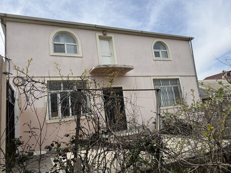 5 otaqlı həyət evi/bağ evi - Hökməli q. - 150 m²
