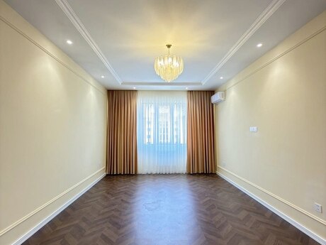 2 otaqlı yeni tikili - Bayıl q. - 80 m²