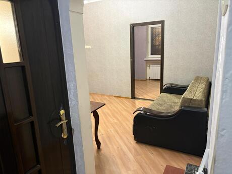 2 otaqlı köhnə tikili - Bakıxanov q. - 65 m²