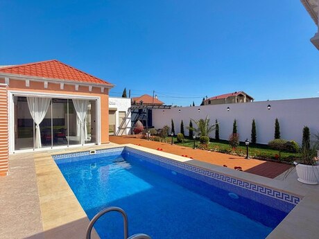 5 otaqlı həyət evi/bağ evi - Mərdəkan q. - 200 m²