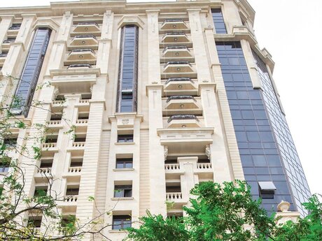 4 otaqlı yeni tikili - Nizami m. - 238 m²