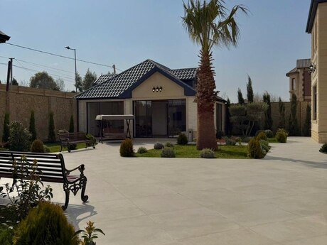 6 otaqlı həyət evi/bağ evi - Şüvəlan q. - 600 m²