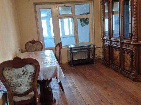 2 otaqlı mənzil, 60 m², 8-ci mikrorayon: 180 000 ₼ 2