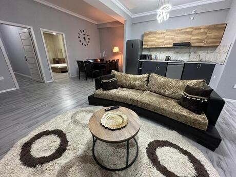3-room apartment, 90 m², 8 Noyabr: 257 000 ₼ 3