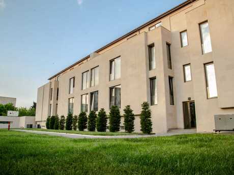 Obyekt - Bakıxanov q. - 3200 m²