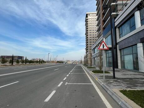 Elan №6059851 - Bakı, Ağ şəhər q., 250 m²