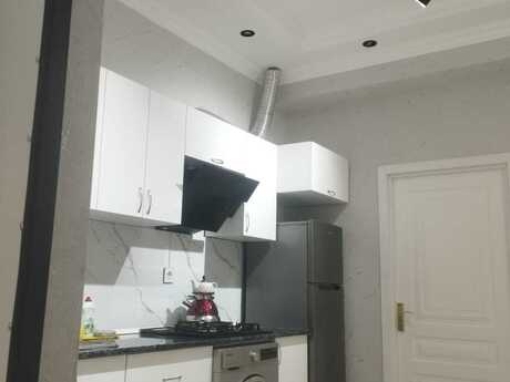 2 otaqlı yeni tikili - Saray q. - 70 m²