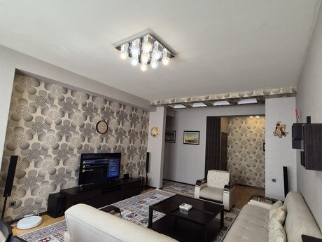 3 otaqlı yeni tikili - Şah İsmayıl Xətai m. - 130 m²