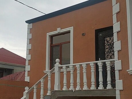 3 otaqlı həyət evi/bağ evi - Yeni Ramana q. - 100 m²