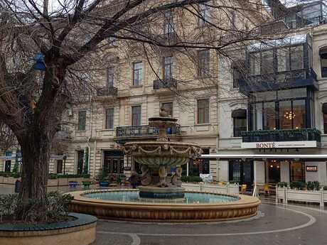 Elan №5977246 - Bakı, Sahil m., 3 otaqlı, 88 m², 3/5 mərtəbə