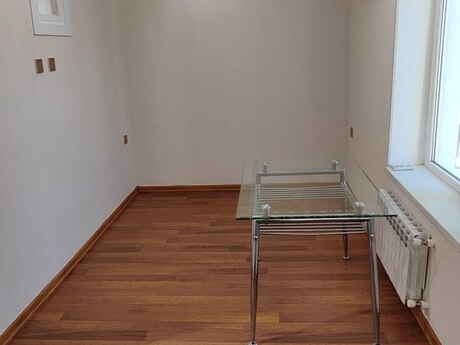 1 otaqlı köhnə tikili - Elmlər Akademiyası m. - 31 m²