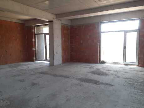 4 otaqlı yeni tikili - Nizami m. - 157.5 m²