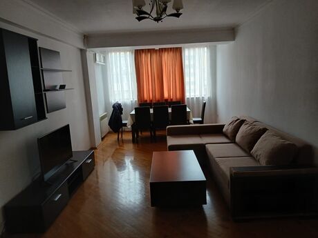 Elan №6059335 - Bakı, 28 May m., 3 otaqlı, 110 m², 8/10 mərtəbə
