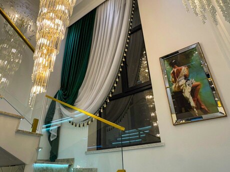 6 otaqlı həyət evi/bağ evi - Mərdəkan q. - 220 m²