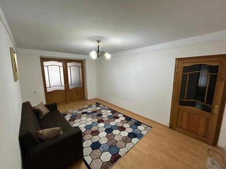 2 otaqlı köhnə tikili - İnşaatçılar m. - 65 m²